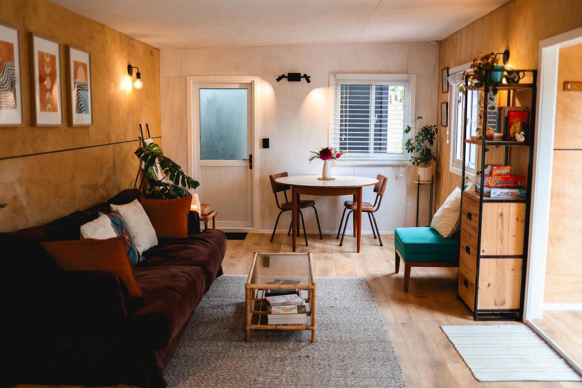 Kaitake Kabana - Unique, Off-Grid, Studio Retreat Oakura Exteriör bild